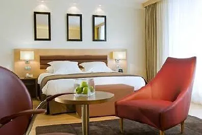 Hilton Paris Orly Airport 3* Párizs