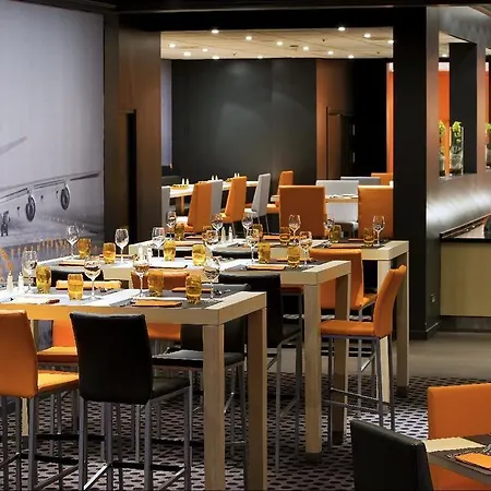 Hilton Paris Orly Airport Szálloda