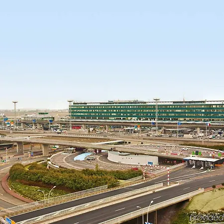 Hilton Paris Orly Airport 3*
