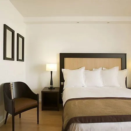 Hilton Orly Airport パリ