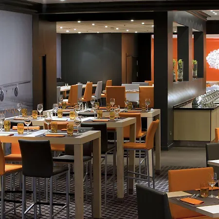 ホテル Hilton Orly Airport パリ