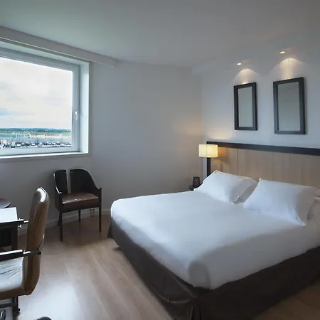 ホテル Hilton Orly Airport パリ
