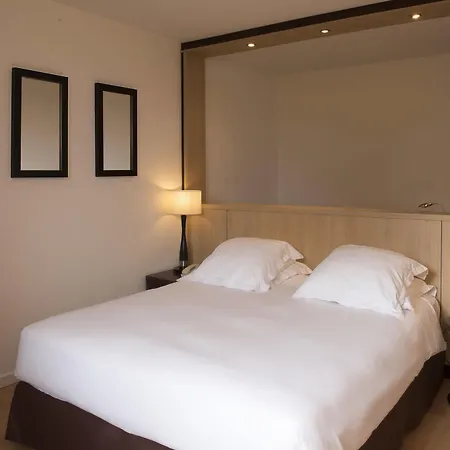 ホテル Hilton Orly Airport パリ